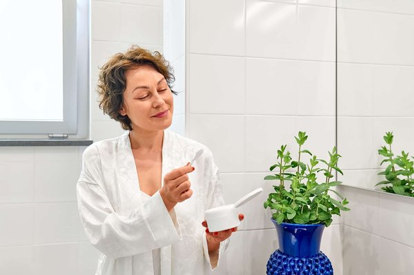 Quelles sont les astuces pour encourager un chat de race Égyptien Mau à boire plus d'eau?